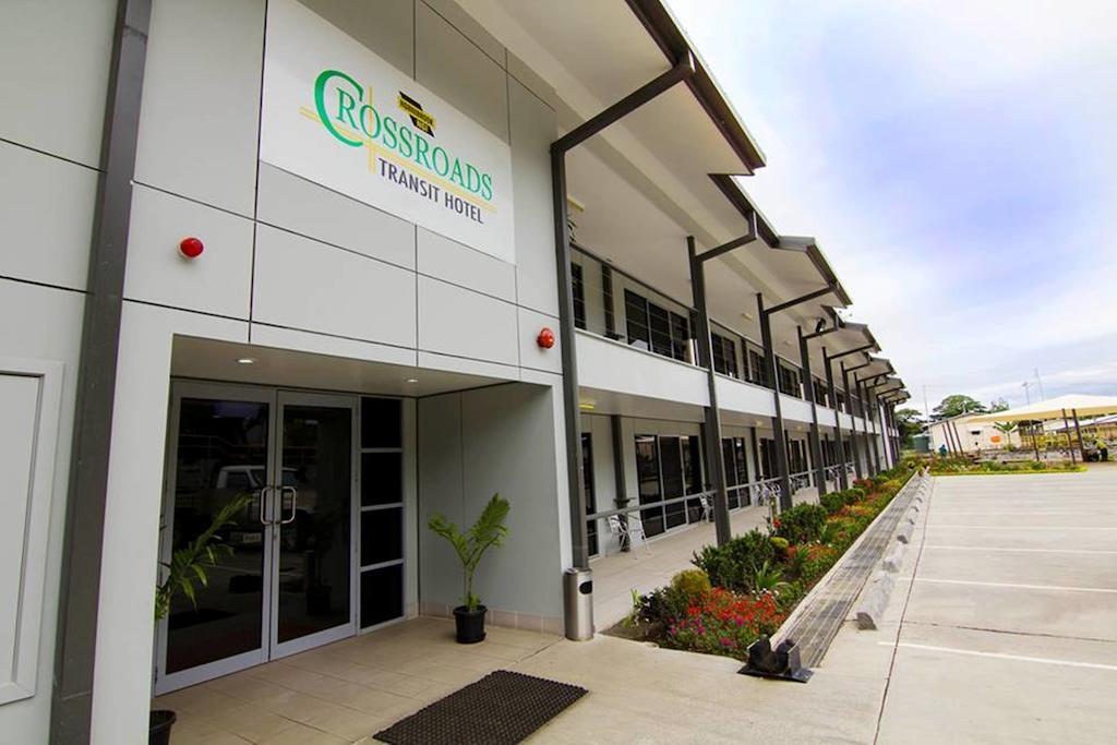 Crossroads Hotel Lae Omili Extérieur photo