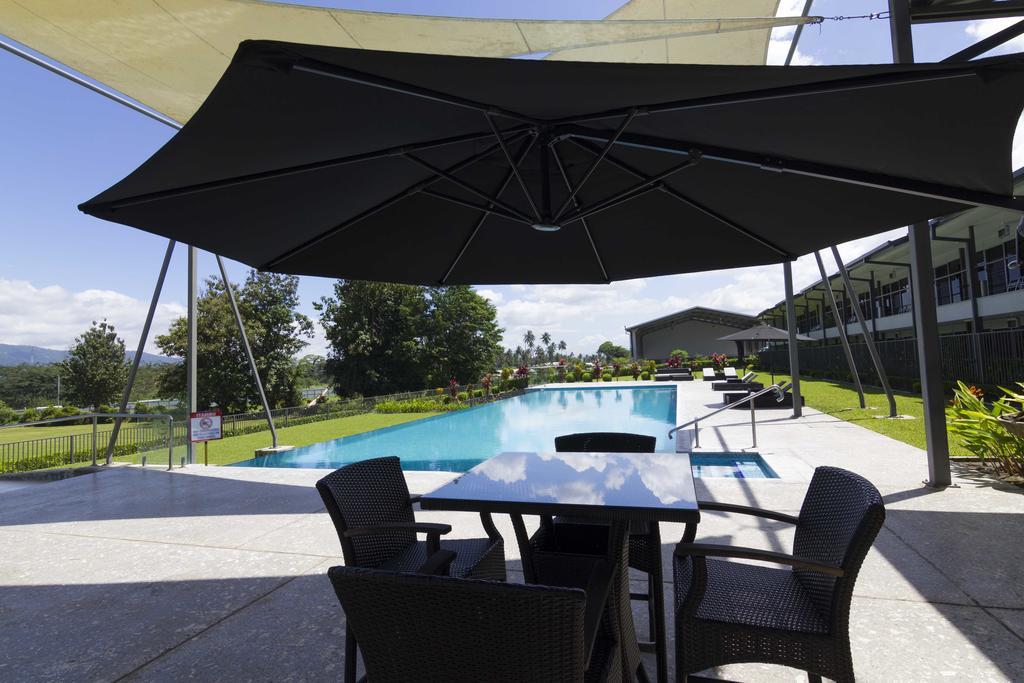 Crossroads Hotel Lae Omili Extérieur photo